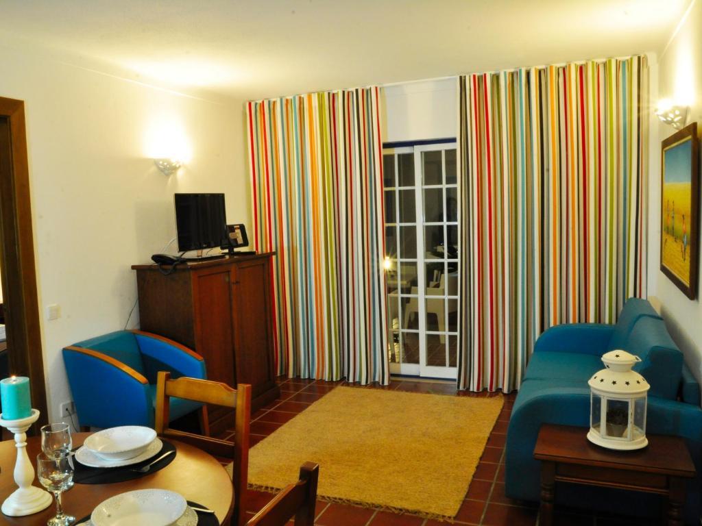 Patios Da Vila - Duna Parque Resorts & Hotels Вила Нова де Милфонтеш Екстериор снимка